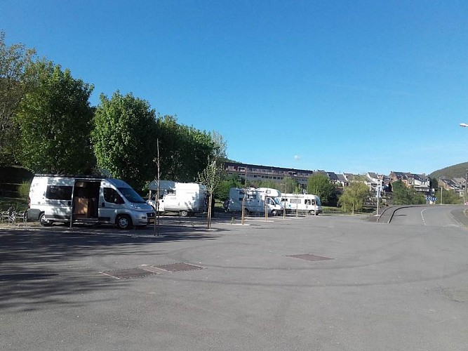 Aire de camping-car (revin)