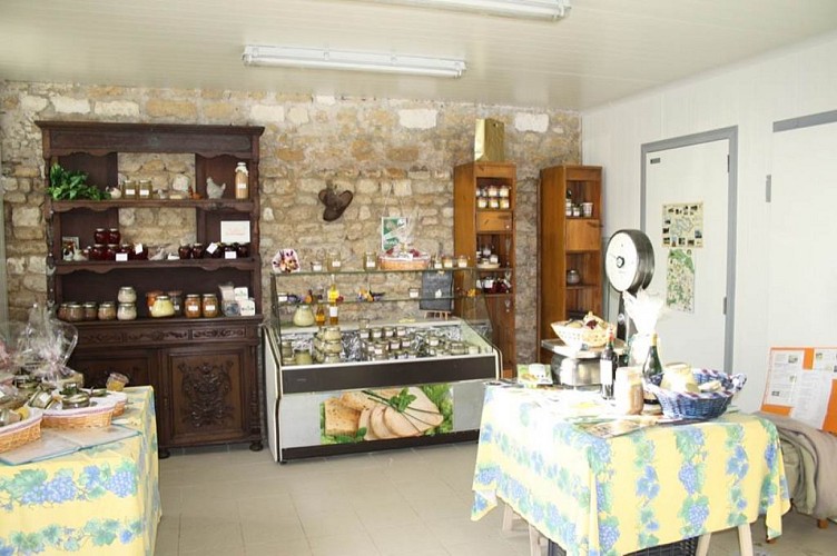 Camping Car à la Ferme "Il était 1 foie"