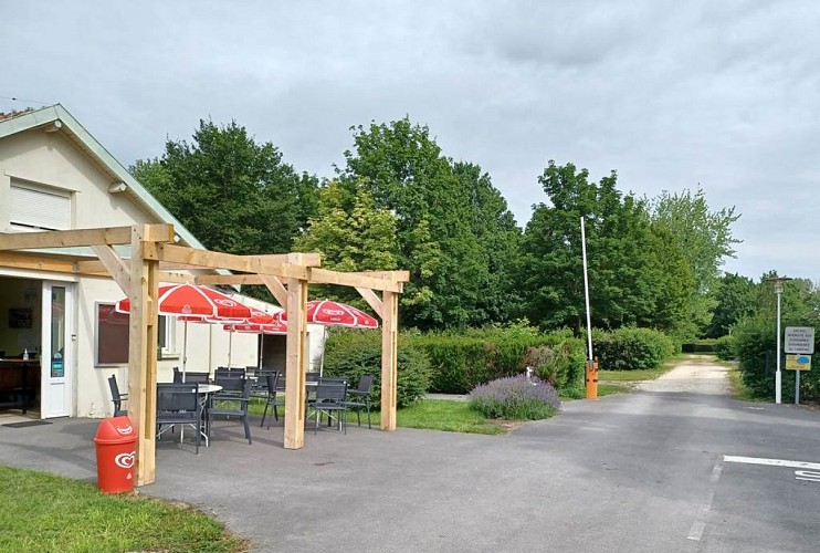 Camping Attigny Le Vallage