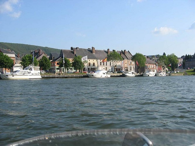 Halte fluviale Fumay 