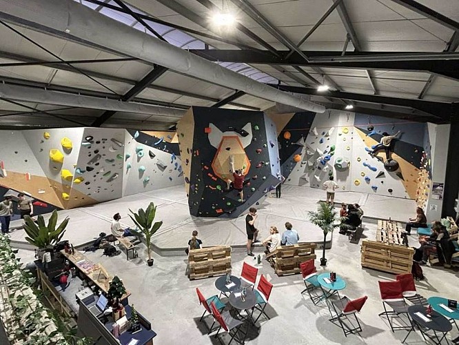 Salle d'escalade : Bloc session Ardennes