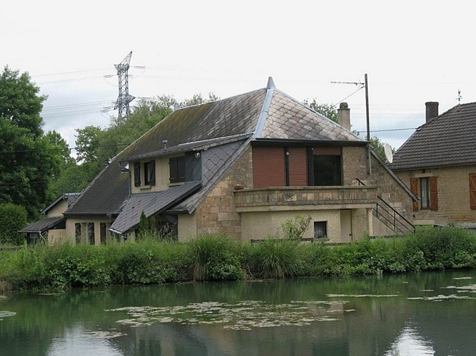 Ancienne usine de transformation des métaux Poulain