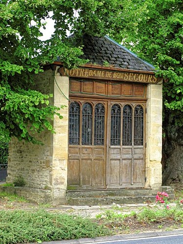 Chapelle Notre-Dame-du-Bon-Secours de Pouru Saint Rémy
