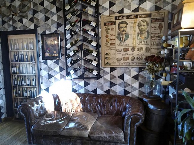 Salle de bar des Cols de Bagot