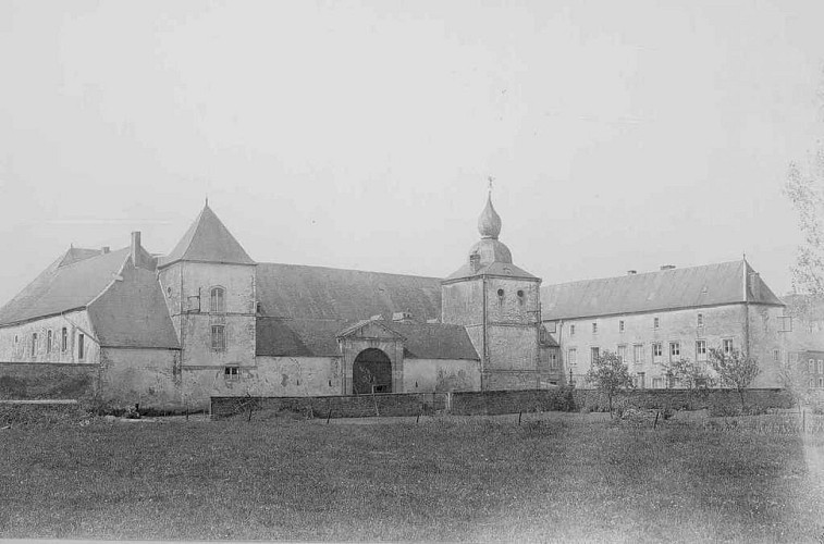 Le château de Sterpenich
