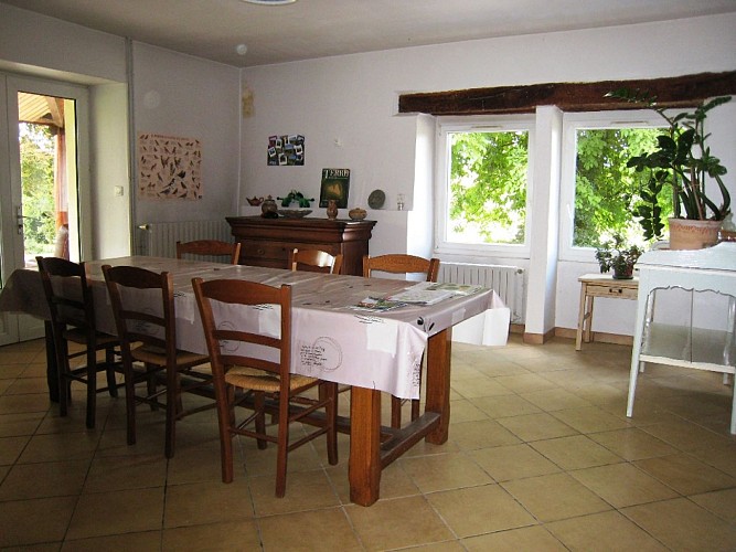 Salle à manger - Ô prés d'ici