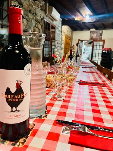restaurant-chez-simone-saint-bertrand-entree-pyrenees31