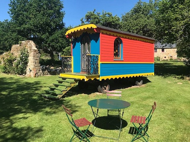 Roulotte-de-Bruno-3-Segrie-Fontaine-800