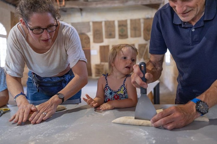 MoulinDePorcheres_04_atelierpain_130_8665