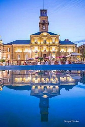 Visite guidée du Beffroi de Charleville en été