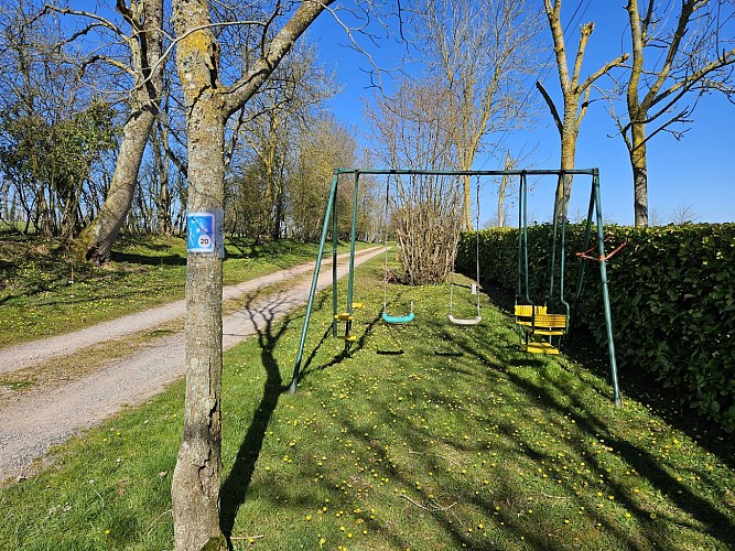 La Chouette escale le Mesnil