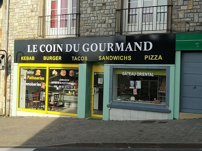 LE-COIN-DU-GOURMAND-DOMFRONT-800