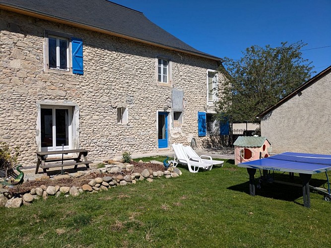 Extérieur : jardin et terrasse