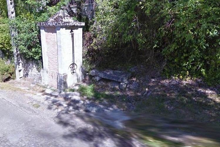 Washhouse and fountains of Puylaroque