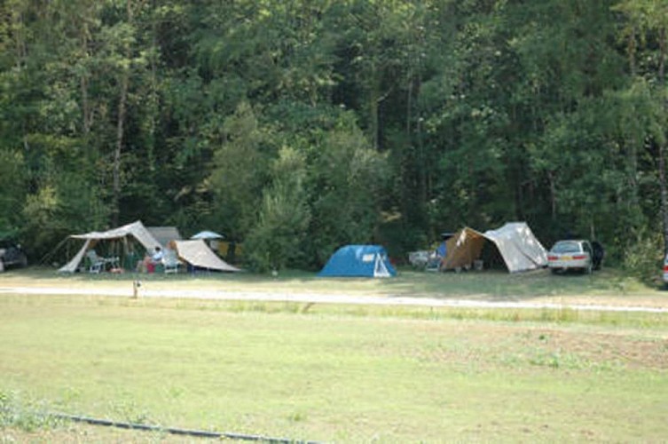 Campamento "Domaine des Merlanes"