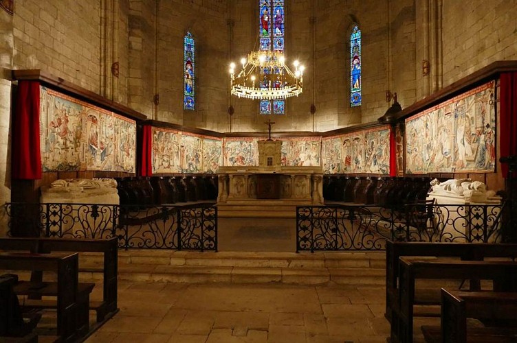 La Collégiale Saint-Martin et ses tapisseries