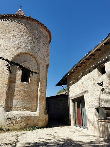 Au cœur du hameau de Gandoulès