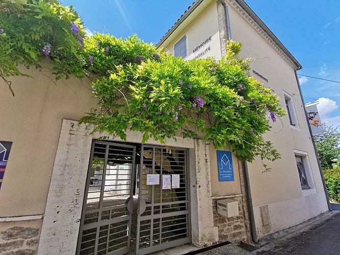 Septfonds, bastide de pierre et de paille