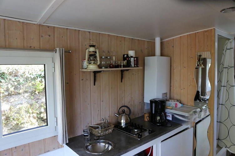 Gîte fluvial "La Toue du Bout du Monde"