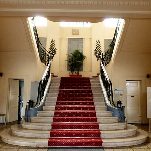 Escalier hôtel de ville