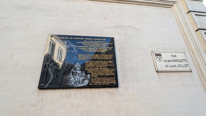 Plaque mémoire Marquett-Jolliet