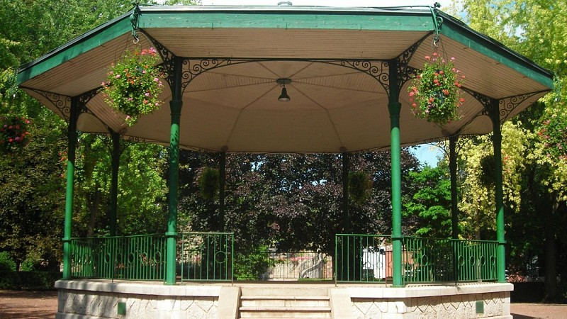 Kiosque Jardin Public