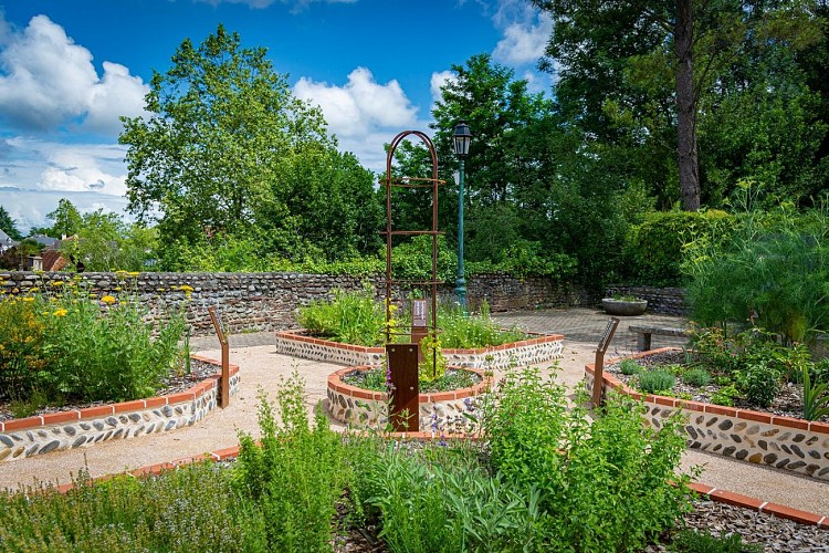 Jardin médiéval - Lescar