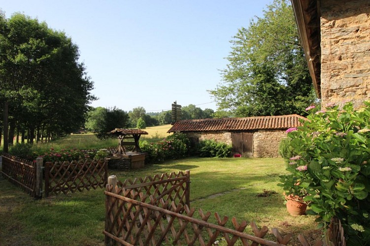 Le gite du Père Mangle Domaine de Brie à Champagnac La Riviere en Haute Vienne_3