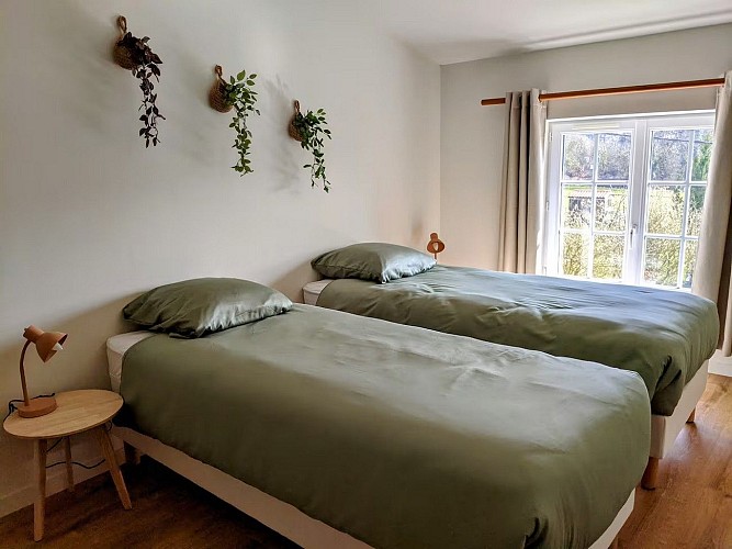 clesse-gite-belle-planche-chambre3