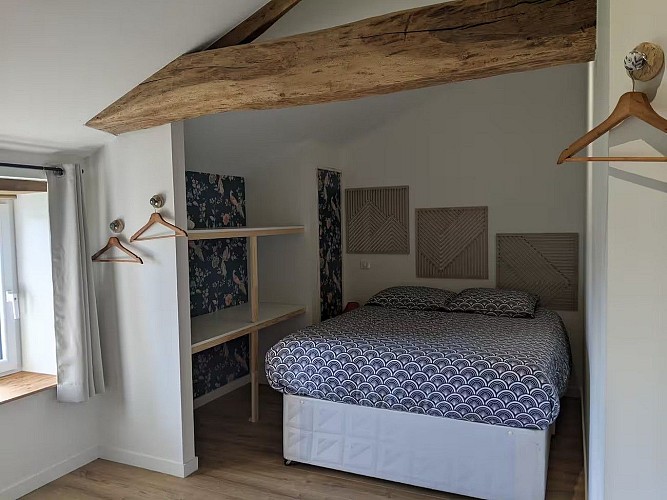 clesse-gite-belle-planche-chambre4