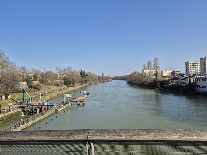 Au pont de Charenton (parcours vélo, fin)