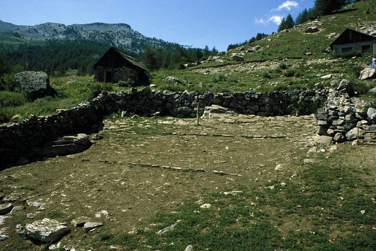 Cabane des Balmettes