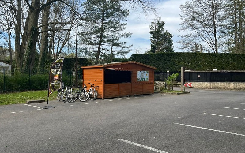 Chalet de prêt de vélos - Parc de la Taffarette