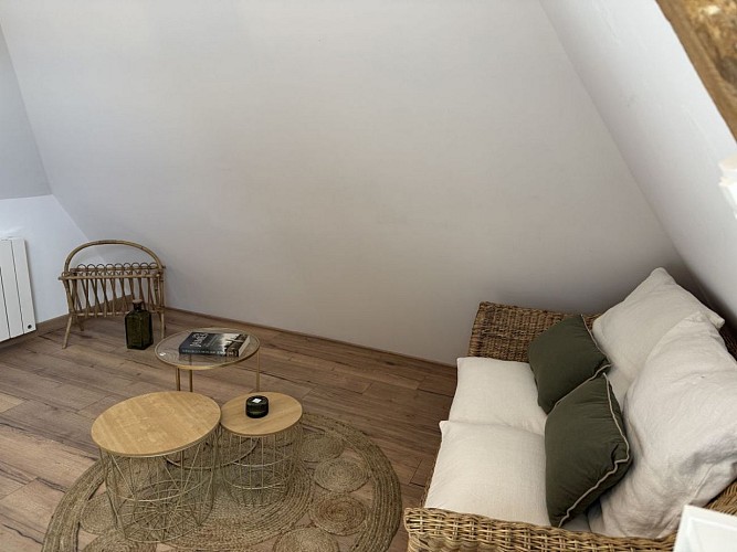 Le gîte de Brocottes - Hotot-en-Auge - le salon de la chambre (2)