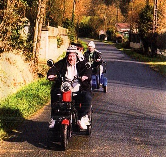 Visite_guidee_en_carrosse_electrique