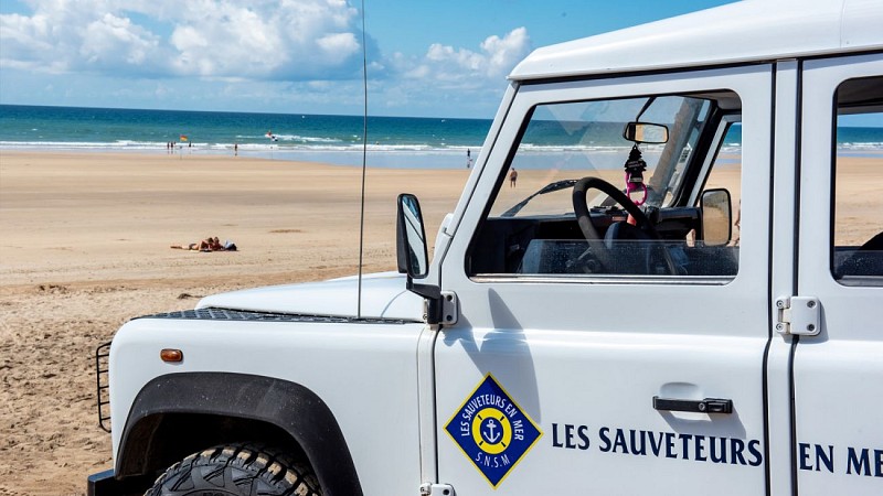 Poste de secours Plage de Sauveterre
