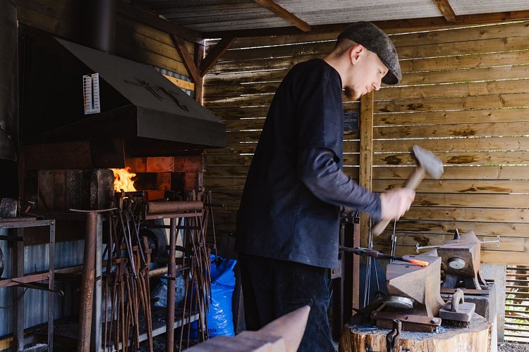 INITIATION À LA FORGE