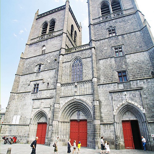 La cathédrale Saint-Pierre