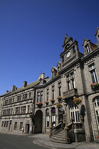 L’ancienne Caisse d’épargne & Hôtel de ville