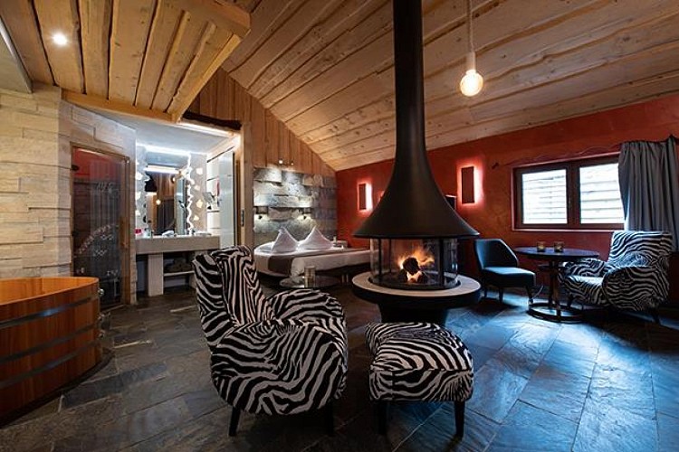 Le Domaine du Haut Jardin Hôtel Spa et Chalets jacuzzis privés