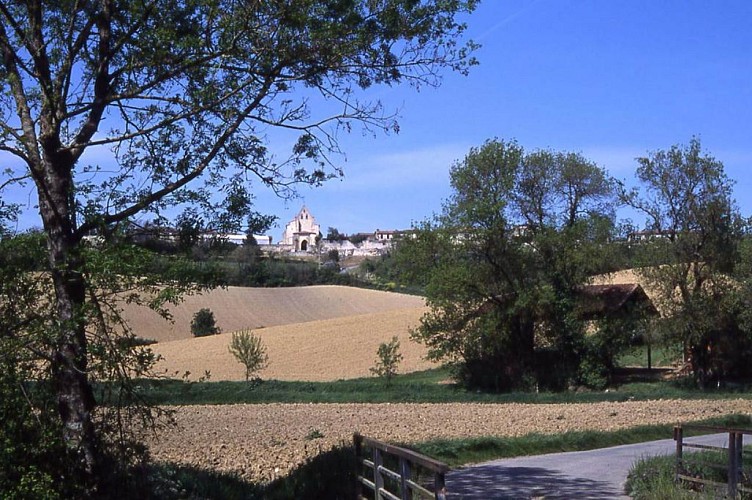 Village de Maubec