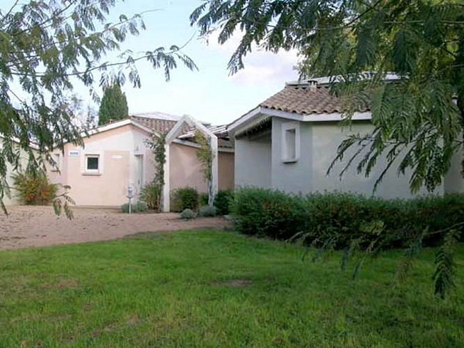 24 gîtes au camping "Le Lomagnol"