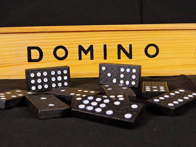 Domino