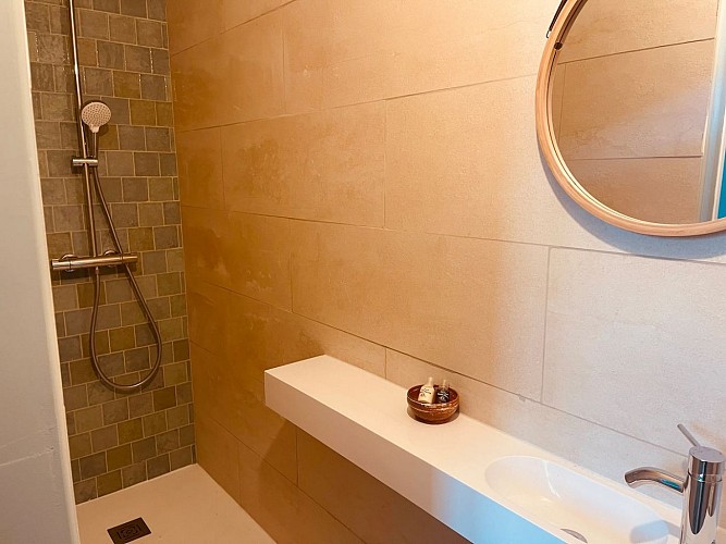 appartement la galerie à saint-fargeau dans l'Yonne  (20)