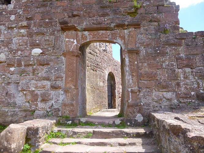 Une entrée ouvragée