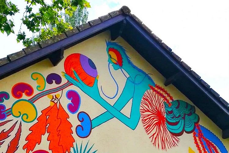 Fresque Murale : La créature du lac de Virginie LOZE