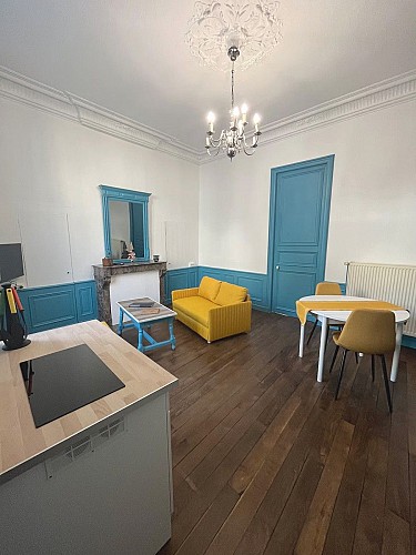 mauleon-gite-la-vallee-de-l-ouin-piece-a-vivre