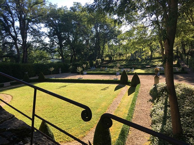 Castle and Gardens Case