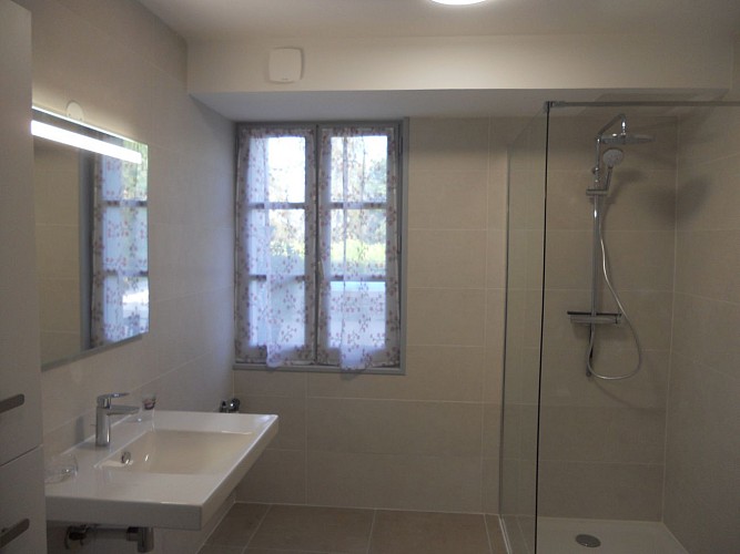 Les petites charmilles