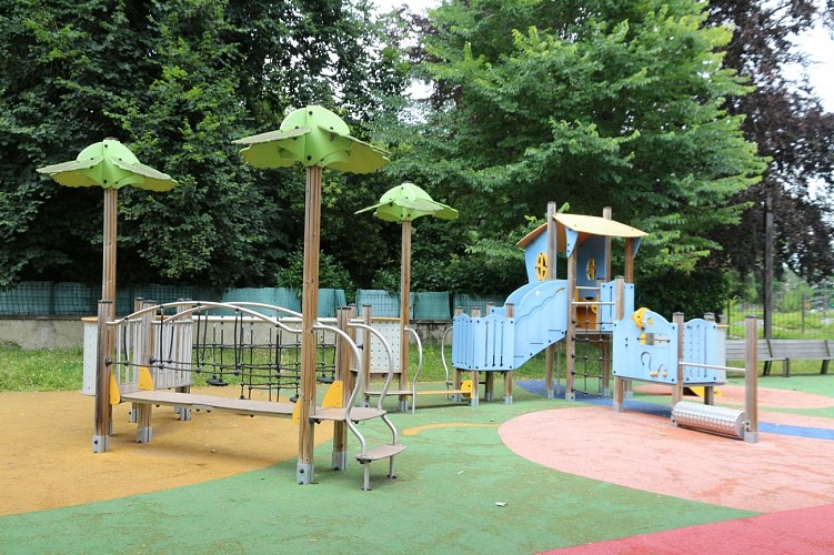 Aire de jeux Cours Lyautey 02 - Pau Pyrénées Tourisme